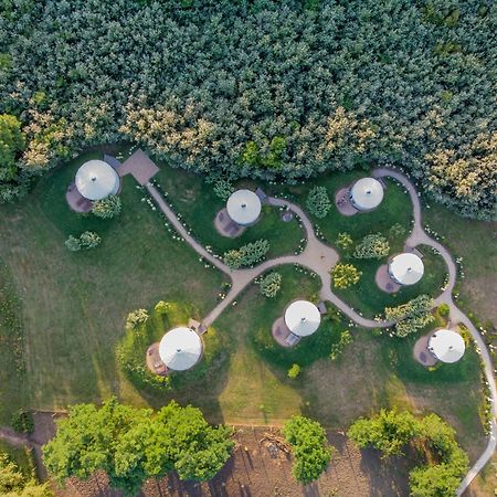 Homoki Lodge Bed & Beyond Glamping (Adults Only) Ruzsa Exteriör bild