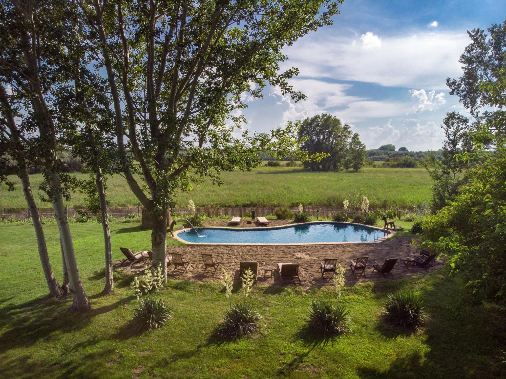 Homoki Lodge Bed & Beyond Glamping (Adults Only) Ruzsa Exteriör bild