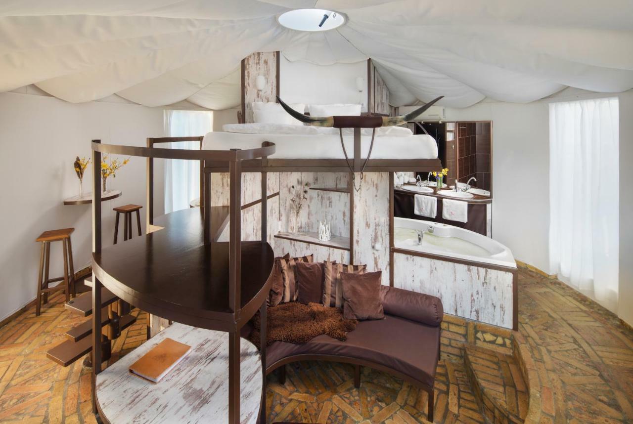 Homoki Lodge Bed & Beyond Glamping (Adults Only) Ruzsa Exteriör bild